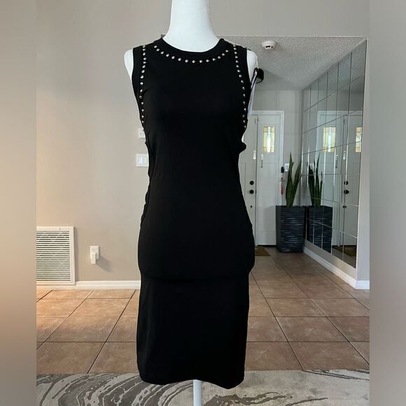 Gaelle Paris Mini Black Party Dress With Cutouts on the Side - Picture 6 of 14